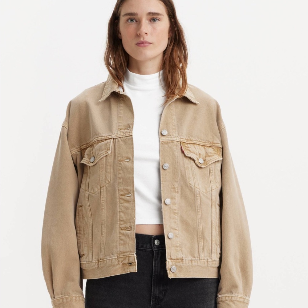 90s Tan Levi’s Trucker Jacket